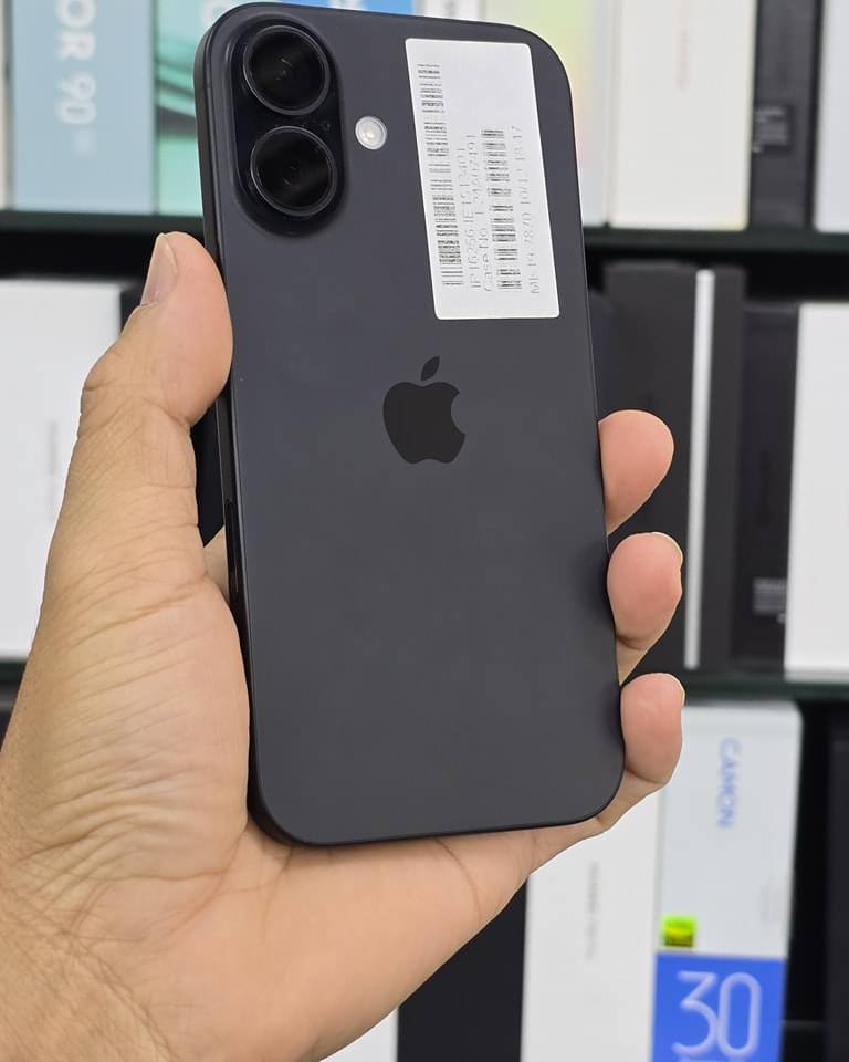 iPhone 16